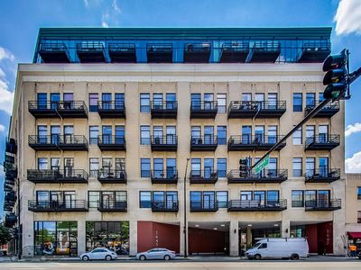 1645 W Ogden Ave UNIT 429, Chicago, IL, 60612
