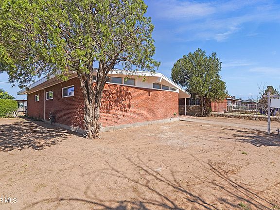 5th image of 8818 Mount Elbert Dr