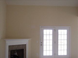 4th image of 104 Smithcreek Dr