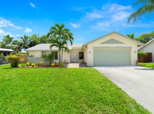 9175 Bedford Dr, Boca Raton, FL 33434