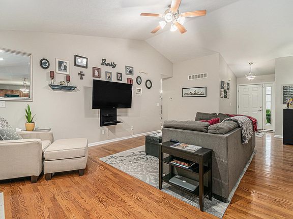 5th image of 20324 Keifer Way