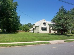 636 Inman Ave, Colonia, NJ 07067