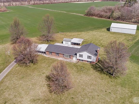 4th image of 5547 E Casstown Clark Rd