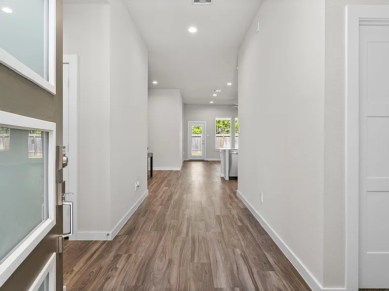 14334 Winema View Ln — Photo 10