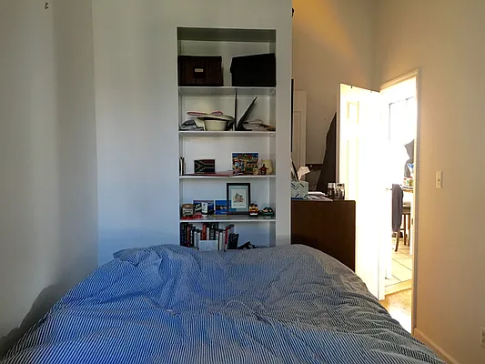 Rented by Adir Realty | media 34
