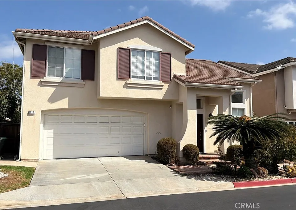 1210 Citrus Pl