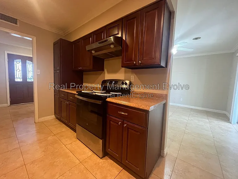 12076 N Pebble Beach Dr — Photo 6