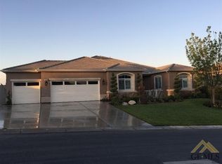 14410 Raphael Ave, Bakersfield, CA 93306