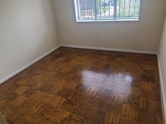 5th image of 10220 Rockville Pike APT 202