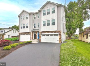 346 Roberts Ave, Conshohocken, PA 19428