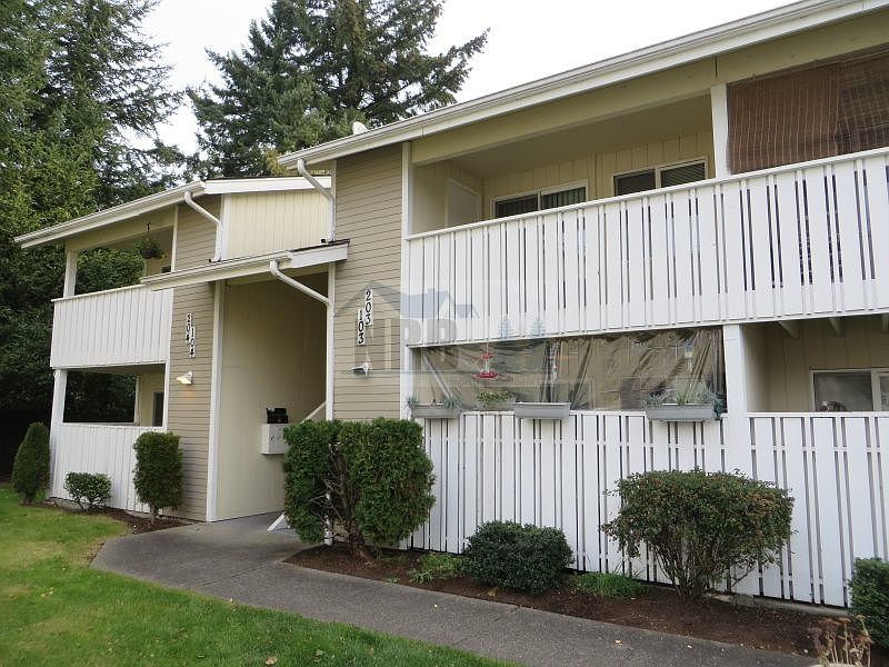 1st image of 4215 S 66th St APT 203