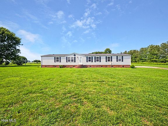 2nd image of 641 W Bear Swamp Road