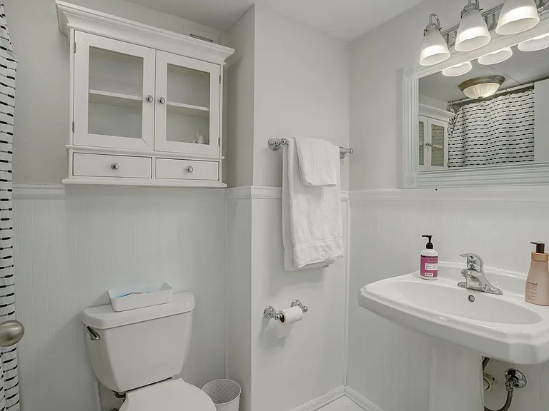 1020 15th St #23L — Photo 24