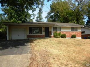 2345 Berwyn Dr, Saint Louis, MO 63136
