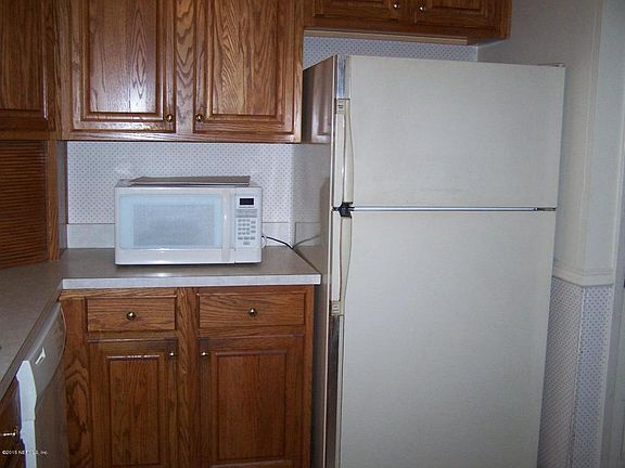 5th image of 466 Arthur Moore Dr