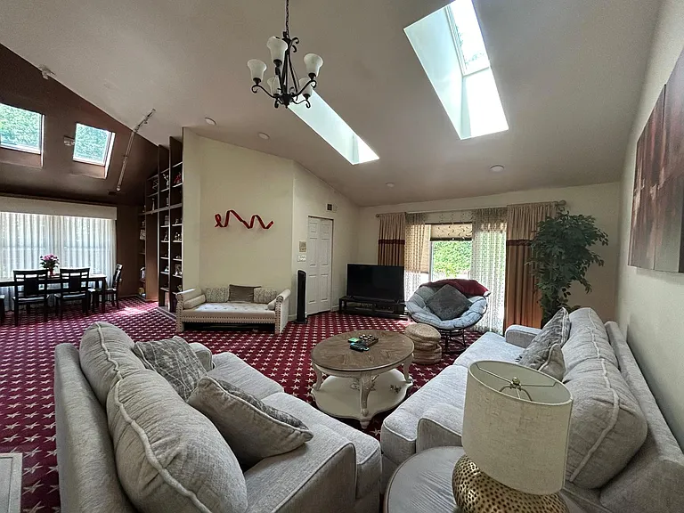 5 Nottingham Cir — Photo 18