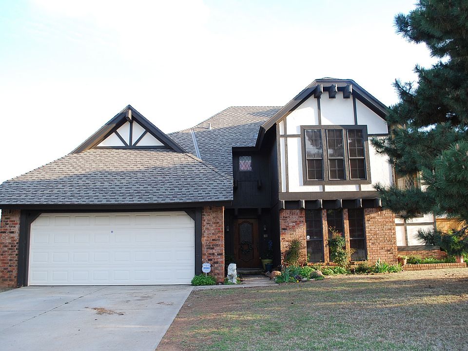 1st image of 100 E Mesa Verde St