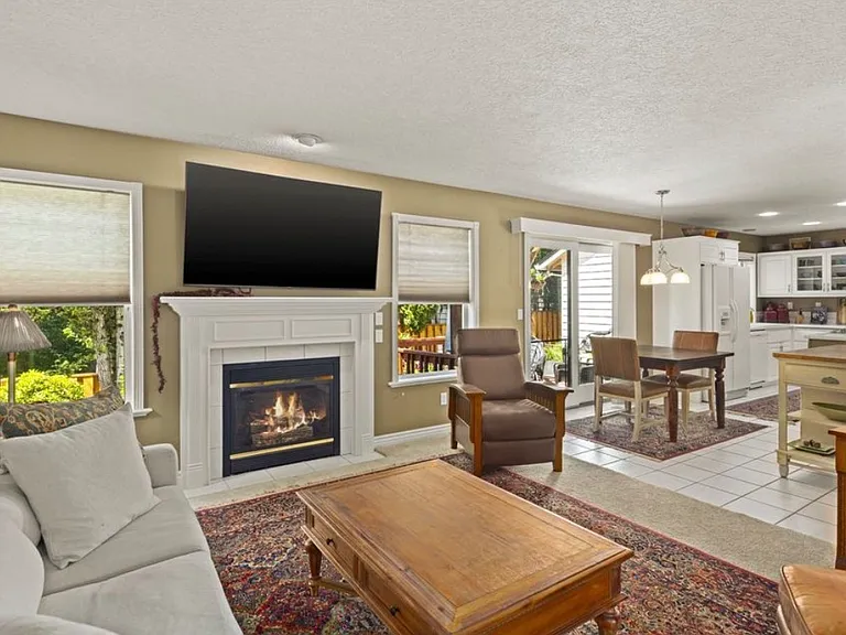 5392 SE 13th Ct — Photo 7