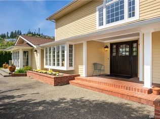 19856 Lei Garden Rd, Burlington, WA 98233