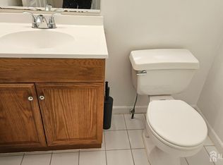 405 Cobblestone Ct, Monmouth Junction, NJ 08852