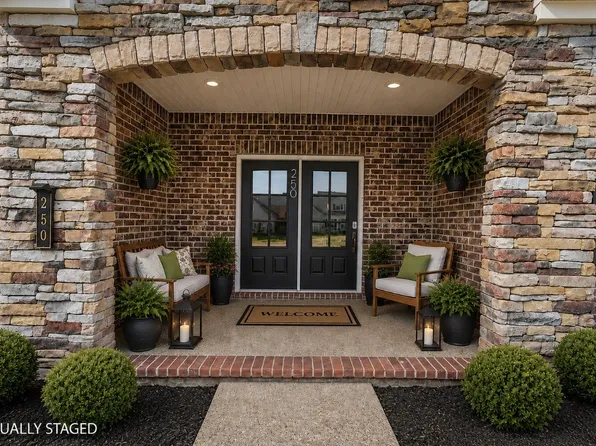 250 Cloverbrook Way, Gallatin, TN 37066