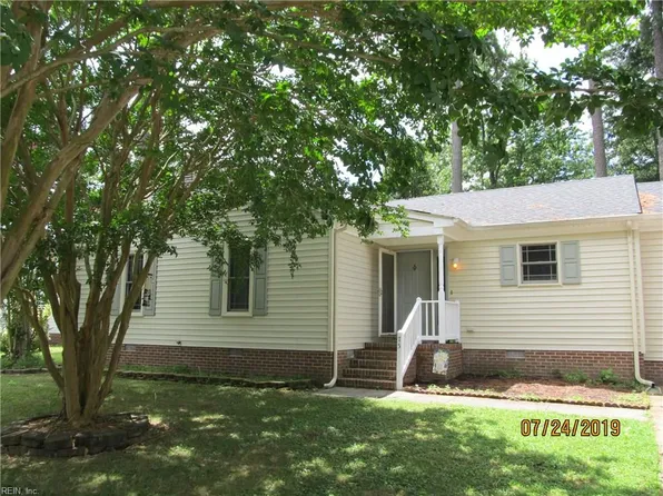 75 Church Rd, Newport News, VA 23606