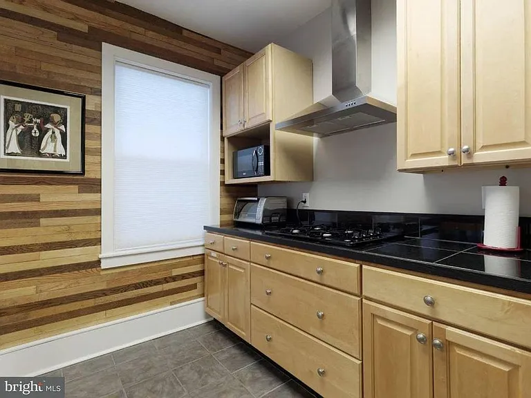 131 S Broadway #200 — Photo 9