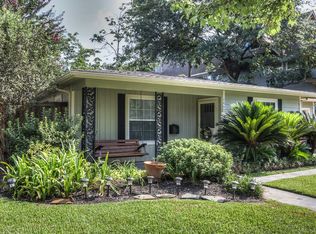 1447 Wakefield Dr, Houston, TX 77018