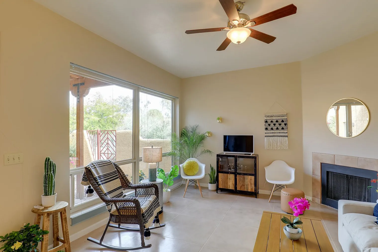 2 bed, 2.0 bath, 1248 sqft, $4,338 — Photo 1