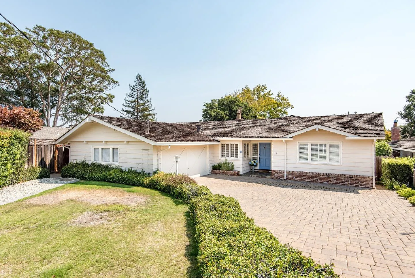 5 Debbie Ln photo 1