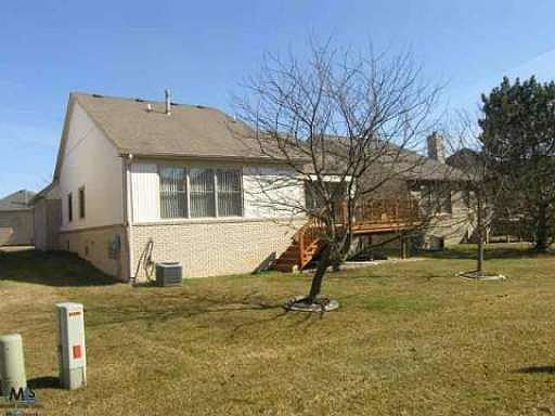 3rd image of 57393 Copper Creek Dr