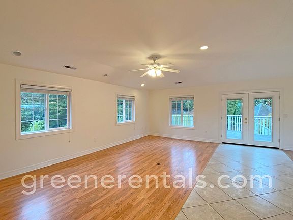 5th image of 315 Westhampton Ln SW