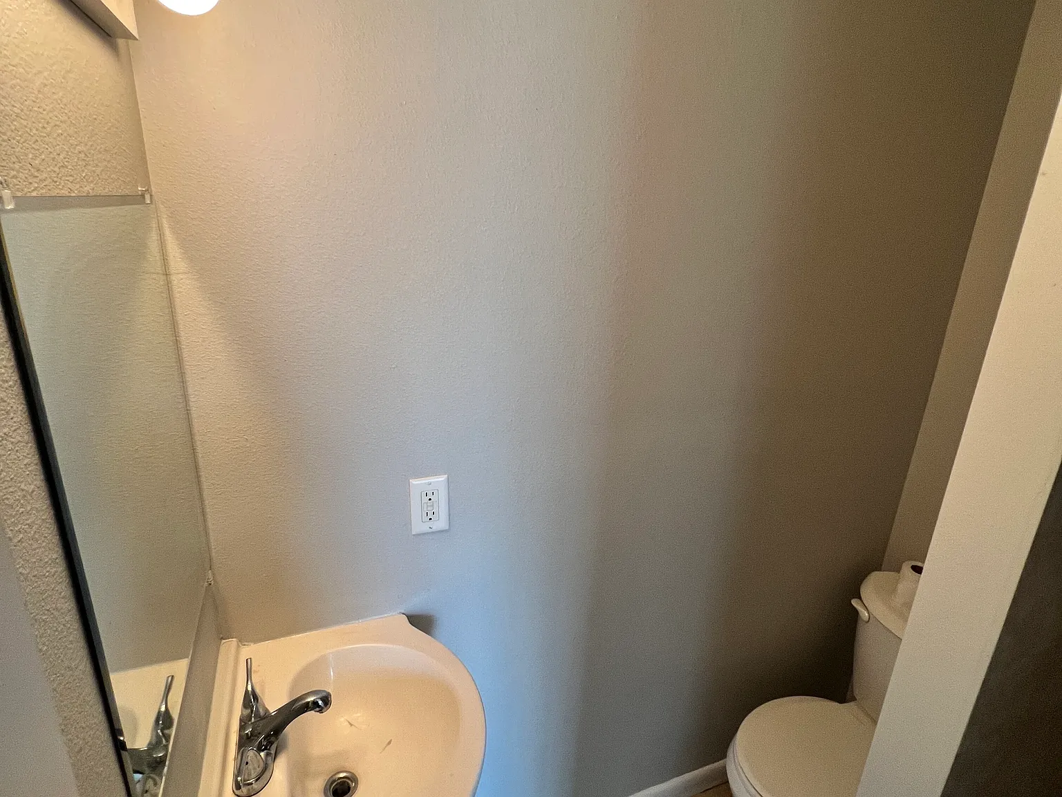 Lakeland Oregon Duplex — Photo 3