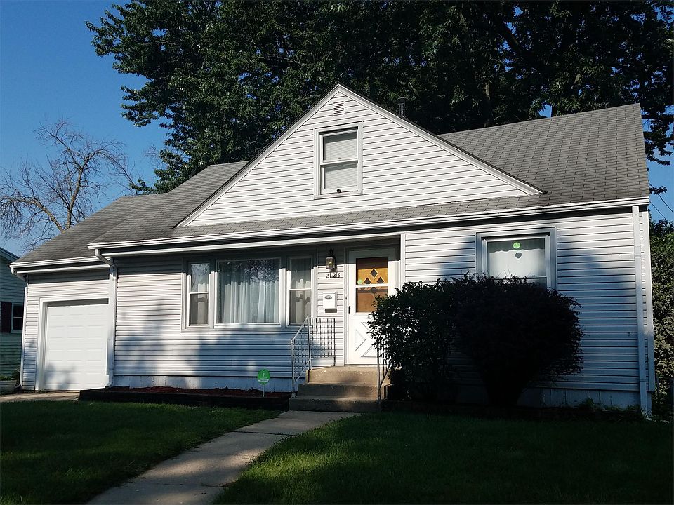 1st image of 2123 Ohio Pkwy