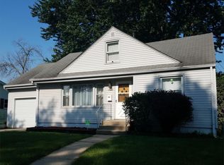2123 Ohio Pkwy, Rockford, IL 61108