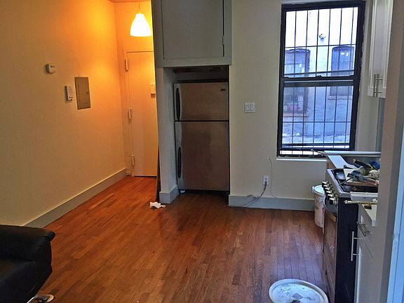 5th image of 1643 Saint Johns Pl