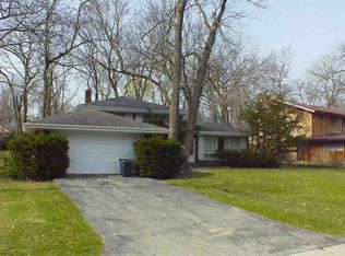411 Woodvale Ave, Deerfield, IL