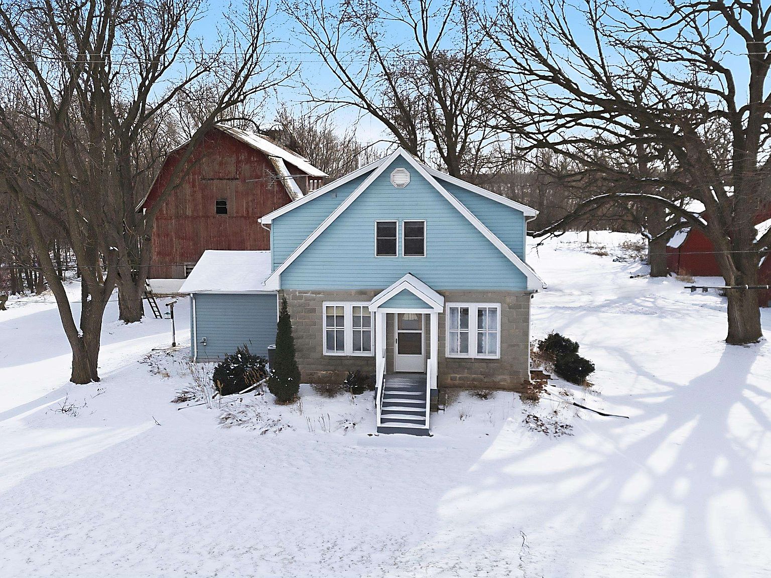 mariページ 5987 County Rd E, Omro, WI 54963 | Zillow