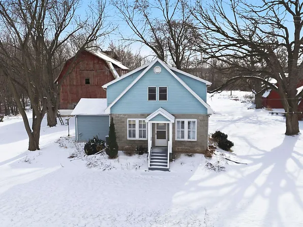 5987 County Rd E, Omro, WI 54963