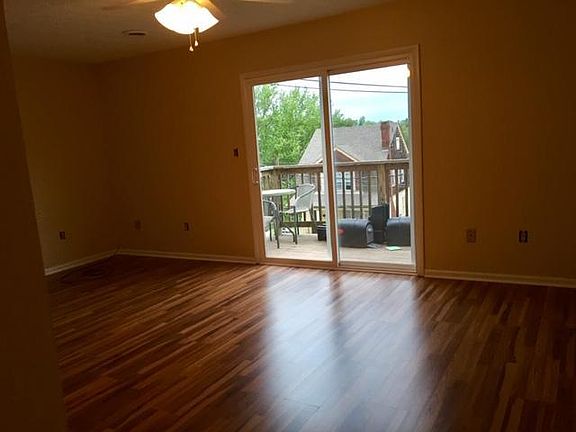 4th image of 622 Junction St #622