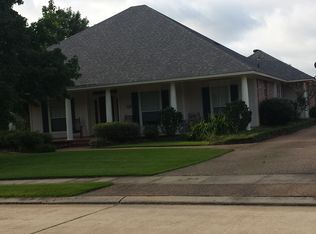 110 Downing Ct, Bossier City, LA 71111