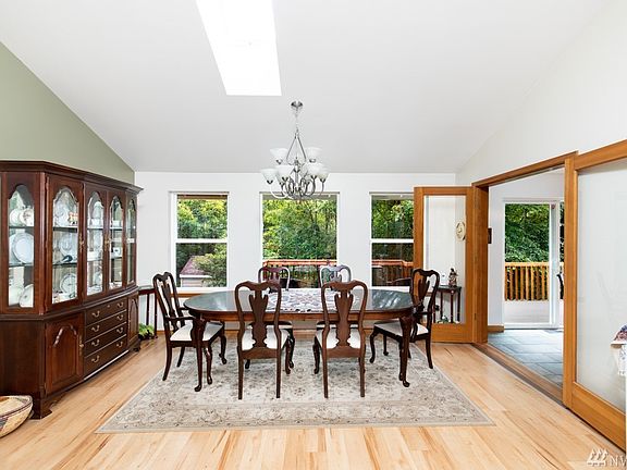 4th image of 4926 Black Forest Ln