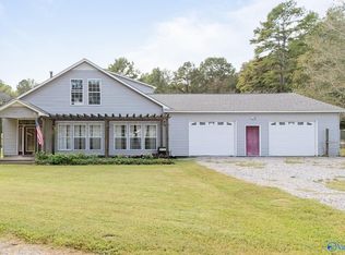 608 Stewart Hollow Rd, Grant, AL 35747