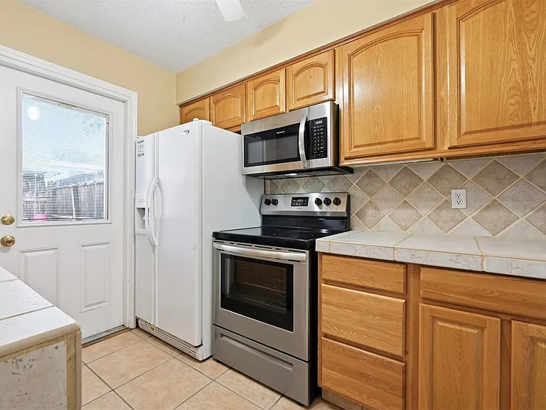9009 N Plaza Dr #137 — Photo 13