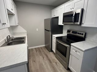 711 Melody Ln Unit B8, Searcy, AR 72143