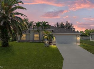 1806 SW 22nd Ter, Cape Coral, FL 33991