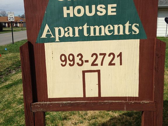 3rd image of 2112 Melanie Ln APT D