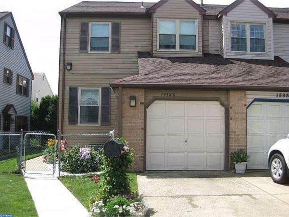 2nd image of 13340 Philmont Ave
