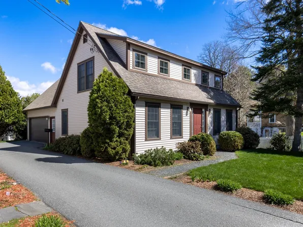 8 Fairview Avenue, Hanover, NH 03755