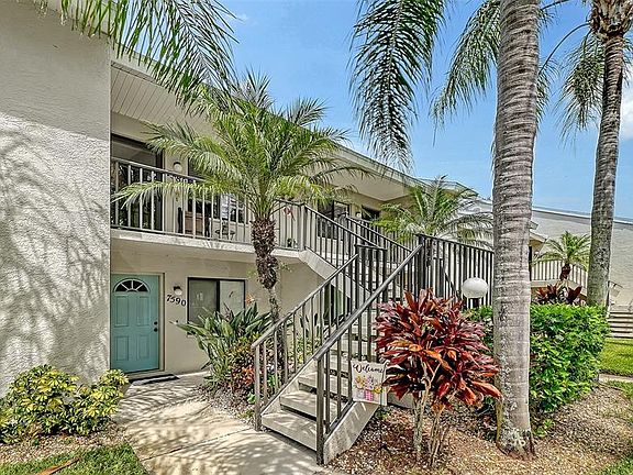 3rd image of 7584 EAGLE CREEK DRIVE #7584